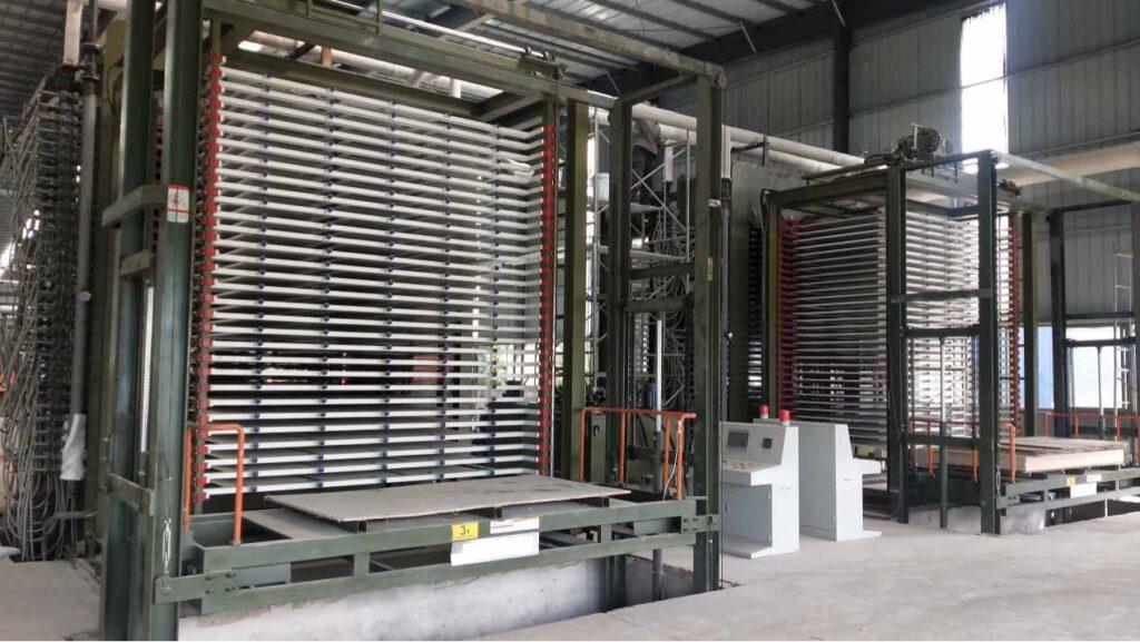 Plywood Hot Press Machine