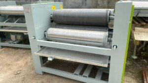 glue spreader machine