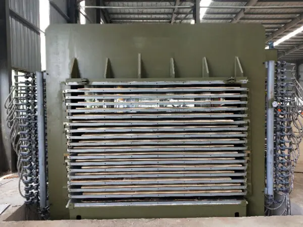 hot press plywood machine